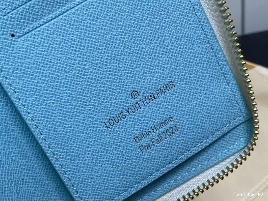 First bag cm LOUIS WALLET-10*20*2 ZIPPY VUITTON 0510